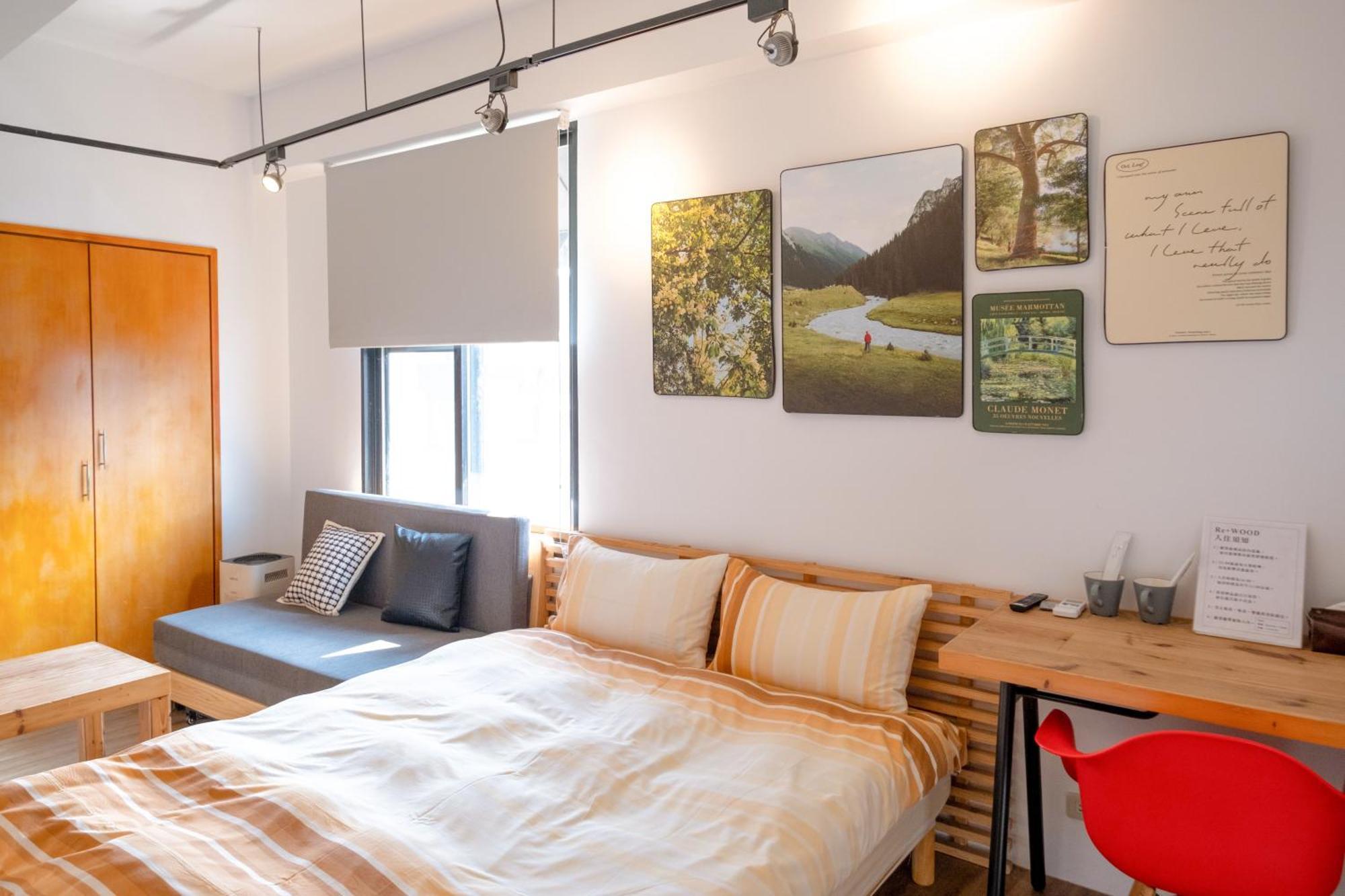 Re+Wood Guesthouse Tainan Eksteriør billede